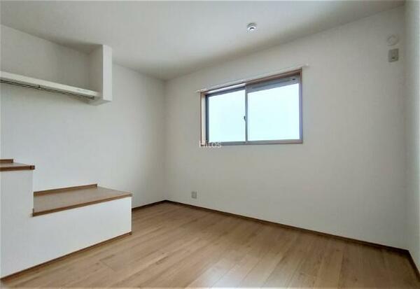 apartment 茨城県つくば市研究学園５丁目５－１３ ファースト・ラフィーネ・学園１Ｆ