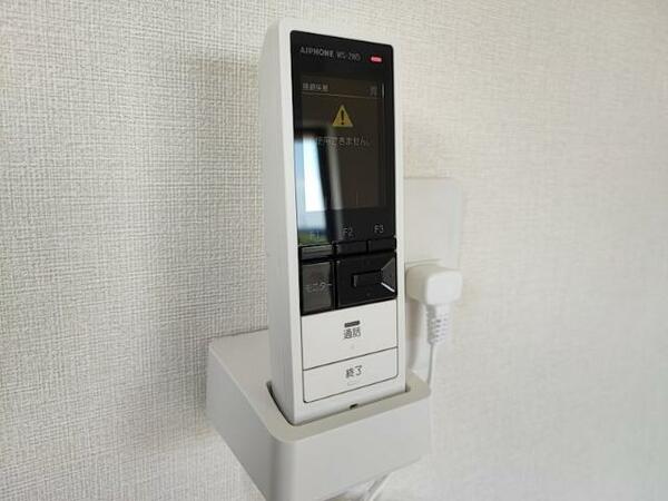 apartment 茨城県つくば市研究学園５丁目５－１３ ファースト・ラフィーネ・学園１Ｆ