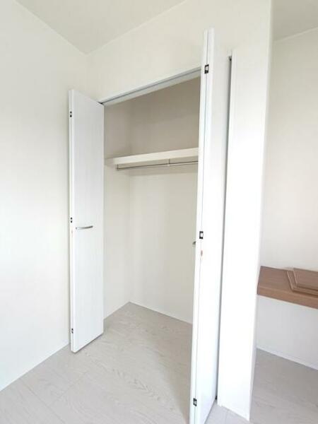 apartment 茨城県つくば市研究学園５丁目５－１３ ファースト・ラフィーネ・学園１Ｆ