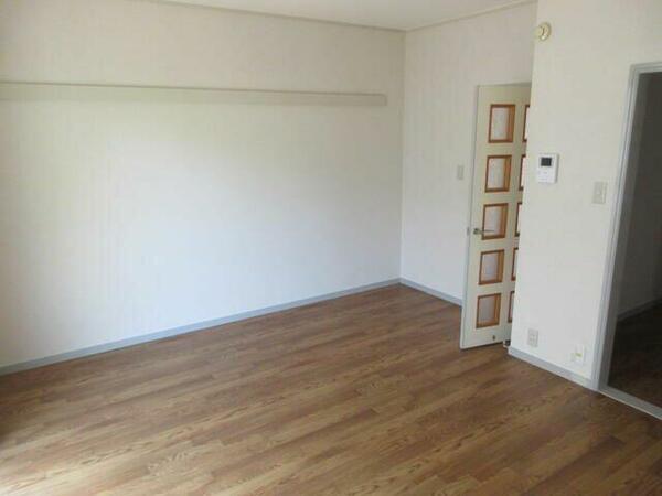 detached 東京都町田市南成瀬５丁目

地図を見る