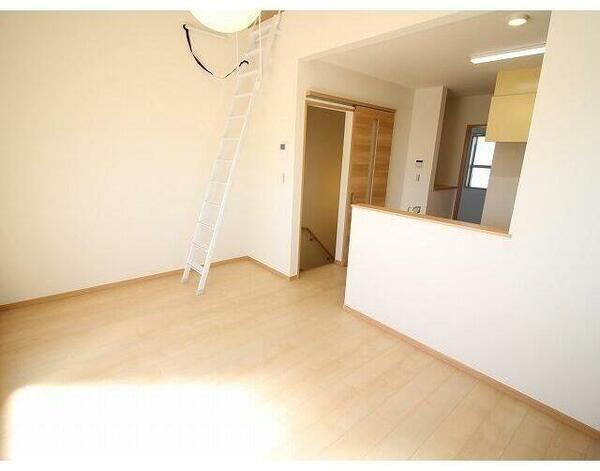 detached 東京都清瀬市竹丘３丁目

地図を見る