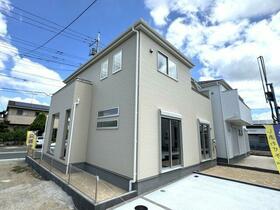 埼玉県三郷市彦倉１丁目