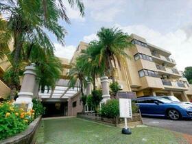 ライオンズパレス山川