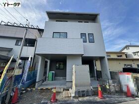 広島県安芸郡坂町横浜東１丁目