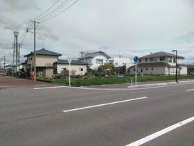 新潟県燕市吉田東町