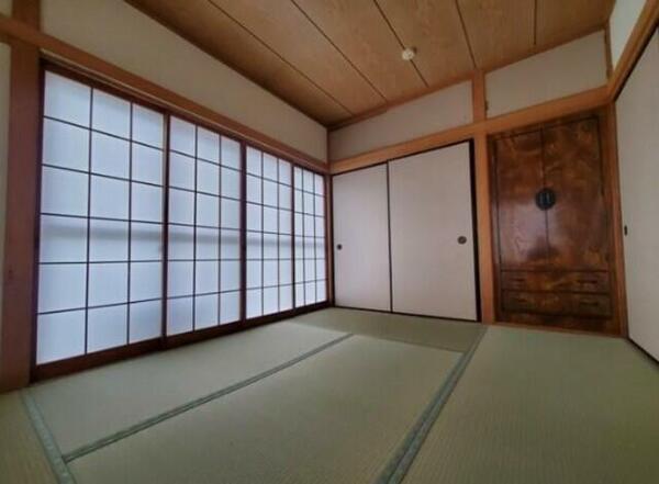 detached 東京都目黒区碑文谷１丁目

地図を見る