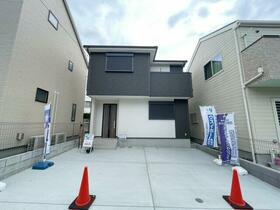 神奈川県横須賀市長坂2丁目