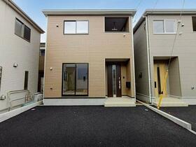 埼玉県三郷市戸ケ崎３丁目