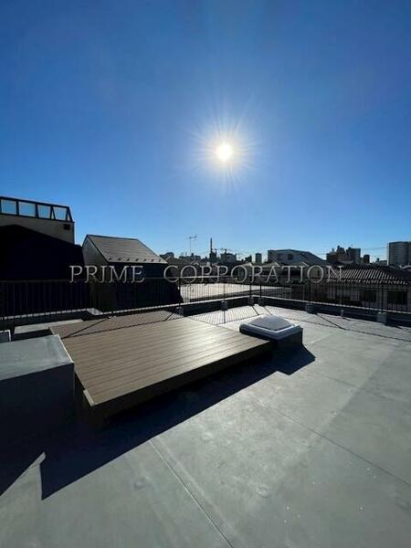 detached 東京都文京区千駄木１丁目

地図を見る