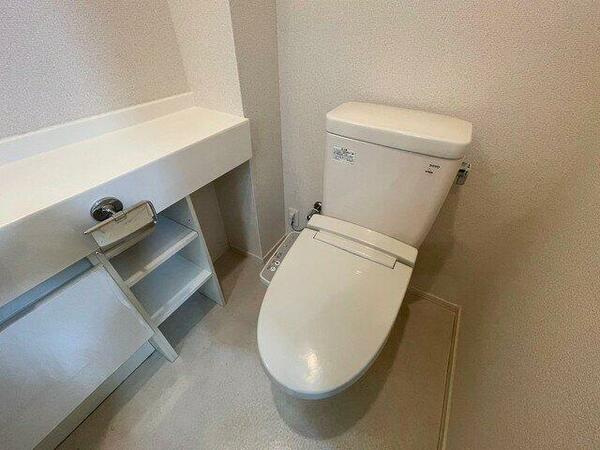 画像12:トイレ