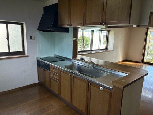 detached 山形県東根市神町東２丁目