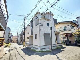 埼玉県入間郡三芳町大字藤久保