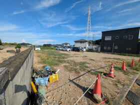 徳島県板野郡上板町泉谷字メウト石
