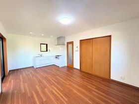 千葉県鎌ケ谷市中佐津間１丁目