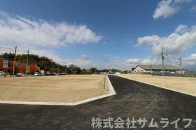 福岡県飯塚市若菜