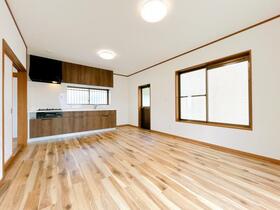 三重県四日市市あさけが丘３丁目