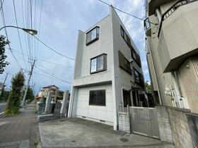 埼玉県行田市佐間１丁目