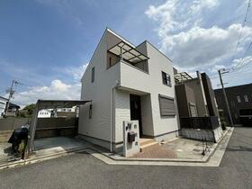 大阪府堺市西区浜寺諏訪森町東１丁