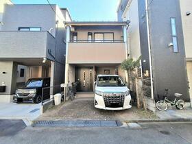 東京都新宿区戸山3丁目