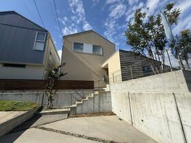 広島県広島市東区戸坂大上４丁目