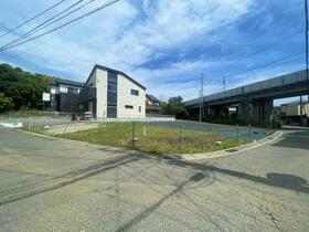神奈川県横須賀市津久井３丁目