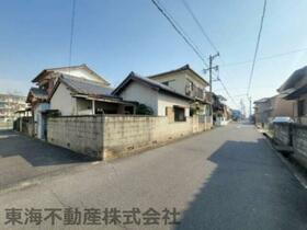 三重県津市城山２丁目