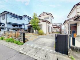 三重県松阪市久保町