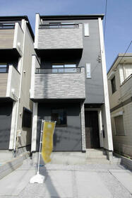 埼玉県さいたま市大宮区堀の内町１丁目