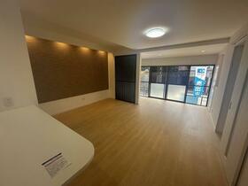 福岡県福岡市早良区野芥６丁目