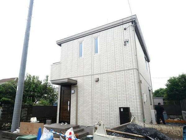 detached 東京都三鷹市北野４丁目

地図を見る