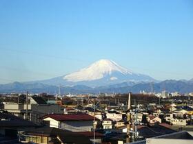 神奈川県横浜市戸塚区汲沢３丁目