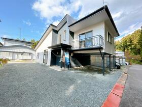 青森県三戸郡五戸町字地蔵岱