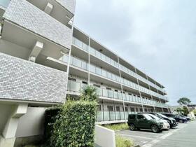 リリファ小倉台ＩＩＩ
