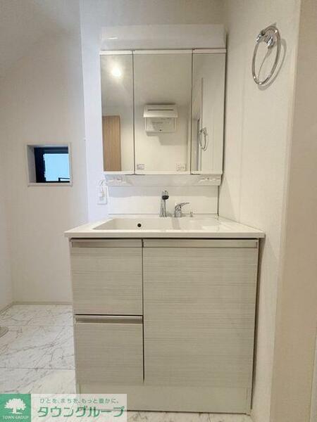 detached 埼玉県さいたま市浦和区上木崎８丁目

地図を見る