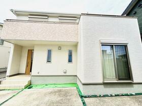 愛知県春日井市白山町７丁目