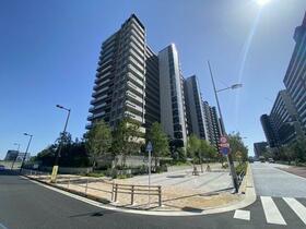 ＨＡＲＵＭＩ　ＦＬＡＧ　ＳＥＡ　ＶＩＬＬＡＧＥ　Ｅ棟