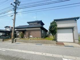 富山県下新川郡入善町青島