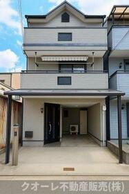 大阪府寝屋川市池田旭町