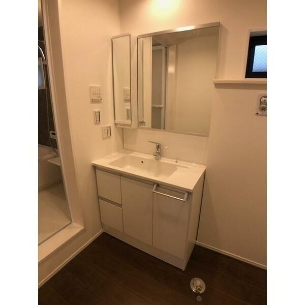 detached 東京都北区田端新町３丁目

地図を見る