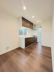 埼玉県所沢市中富南４丁目