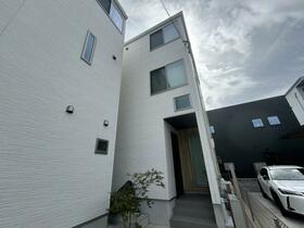 福岡県福岡市南区井尻２丁目