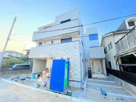 神奈川県鎌倉市腰越４丁目