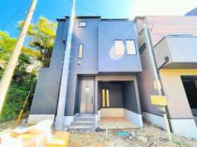 神奈川県鎌倉市岩瀬