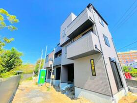 神奈川県鎌倉市岩瀬