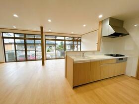 福島県福島市蓬莱町６丁目