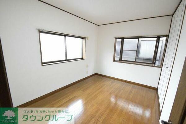 detached 埼玉県北足立郡伊奈町栄３丁目

地図を見る