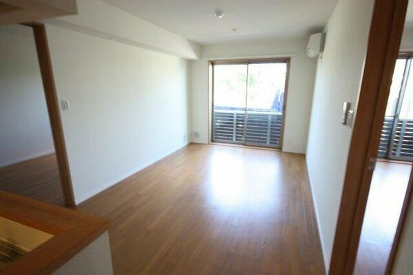 apartment 埼玉県戸田市大字下笹目
地図を見る