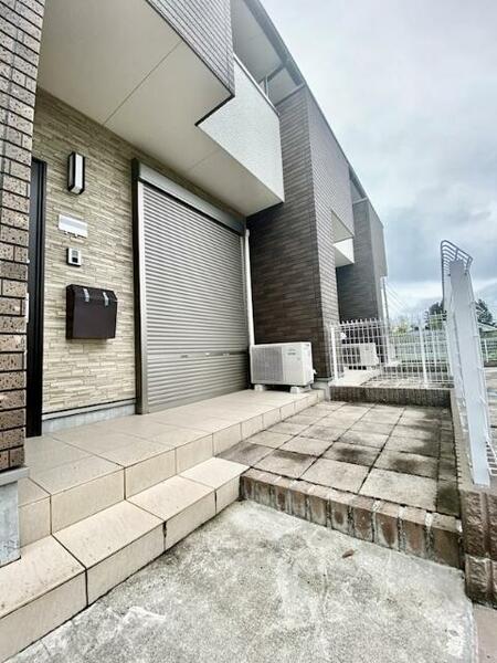 apartment 茨城県つくば市研究学園５丁目５－１３ ファースト・ラフィーネ・学園１Ｆ