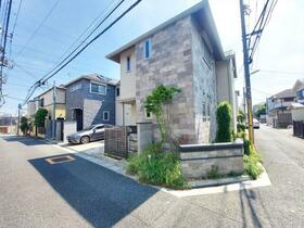 東京都世田谷区代田５丁目