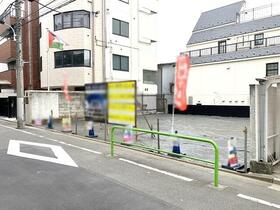 東京都港区南麻布３丁目